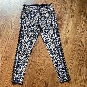 Victoria’s Secret Sport Leopard Leggings